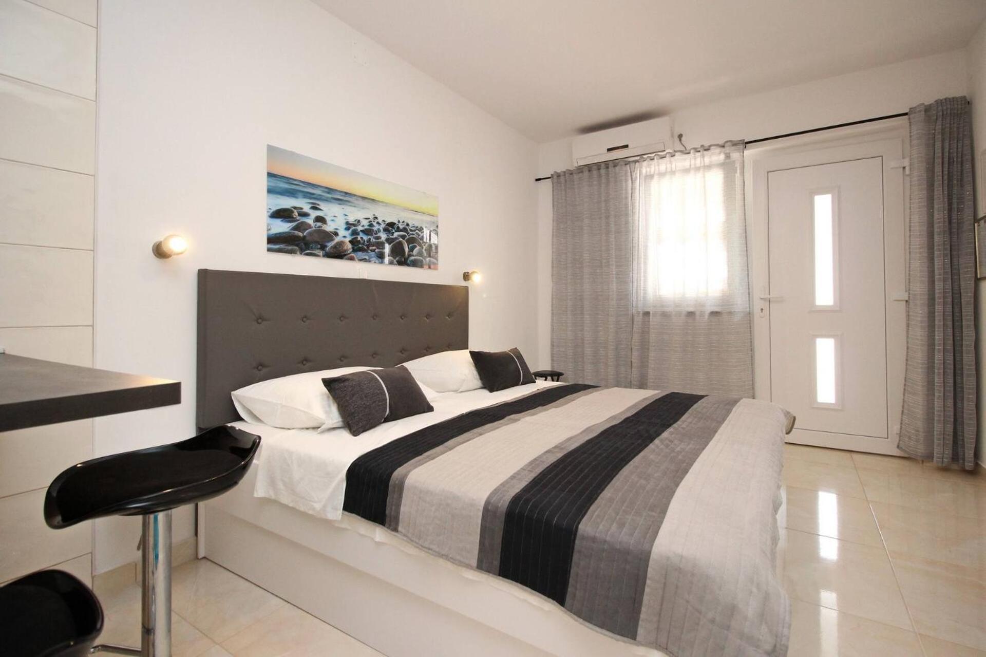 Apartments Karamarko Baška Esterno foto