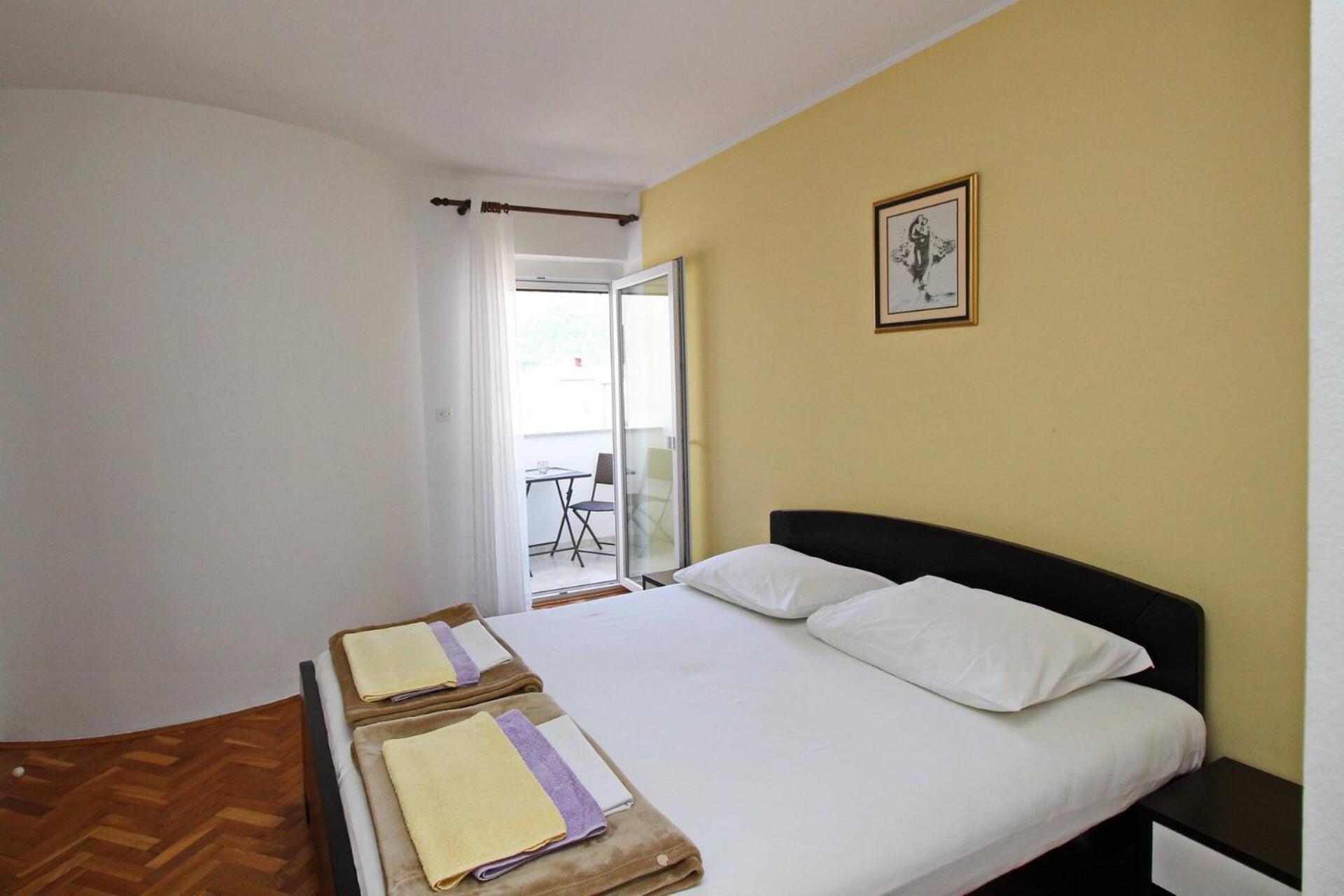 Apartments Karamarko Baška Esterno foto