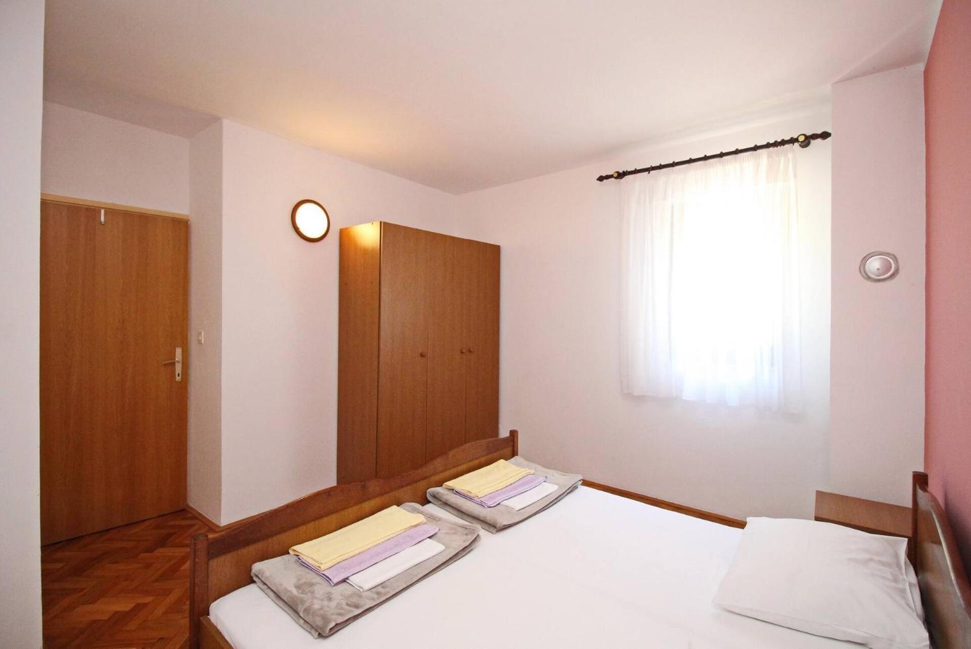 Apartments Karamarko Baška Esterno foto