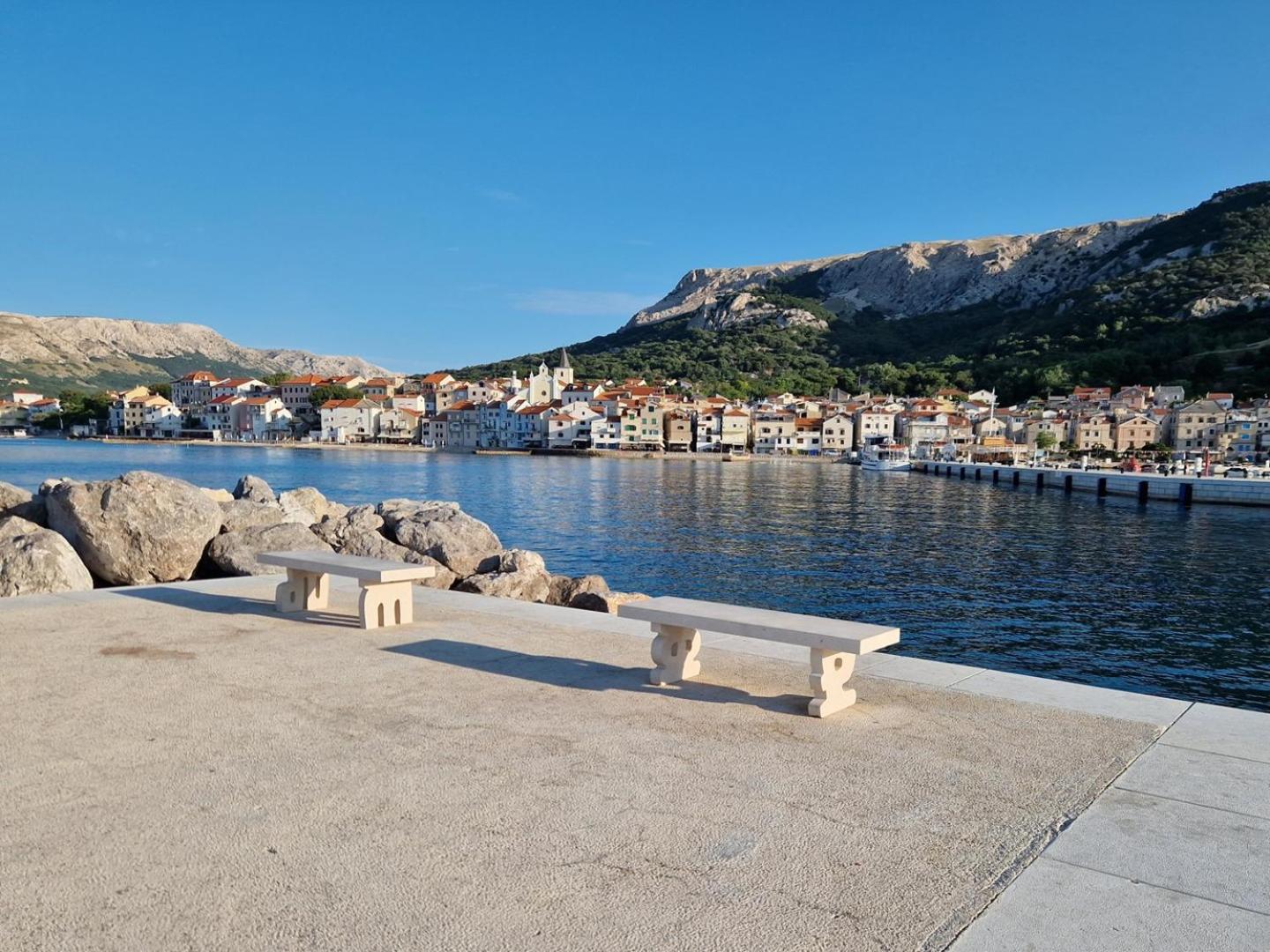 Apartments Karamarko Baška Esterno foto